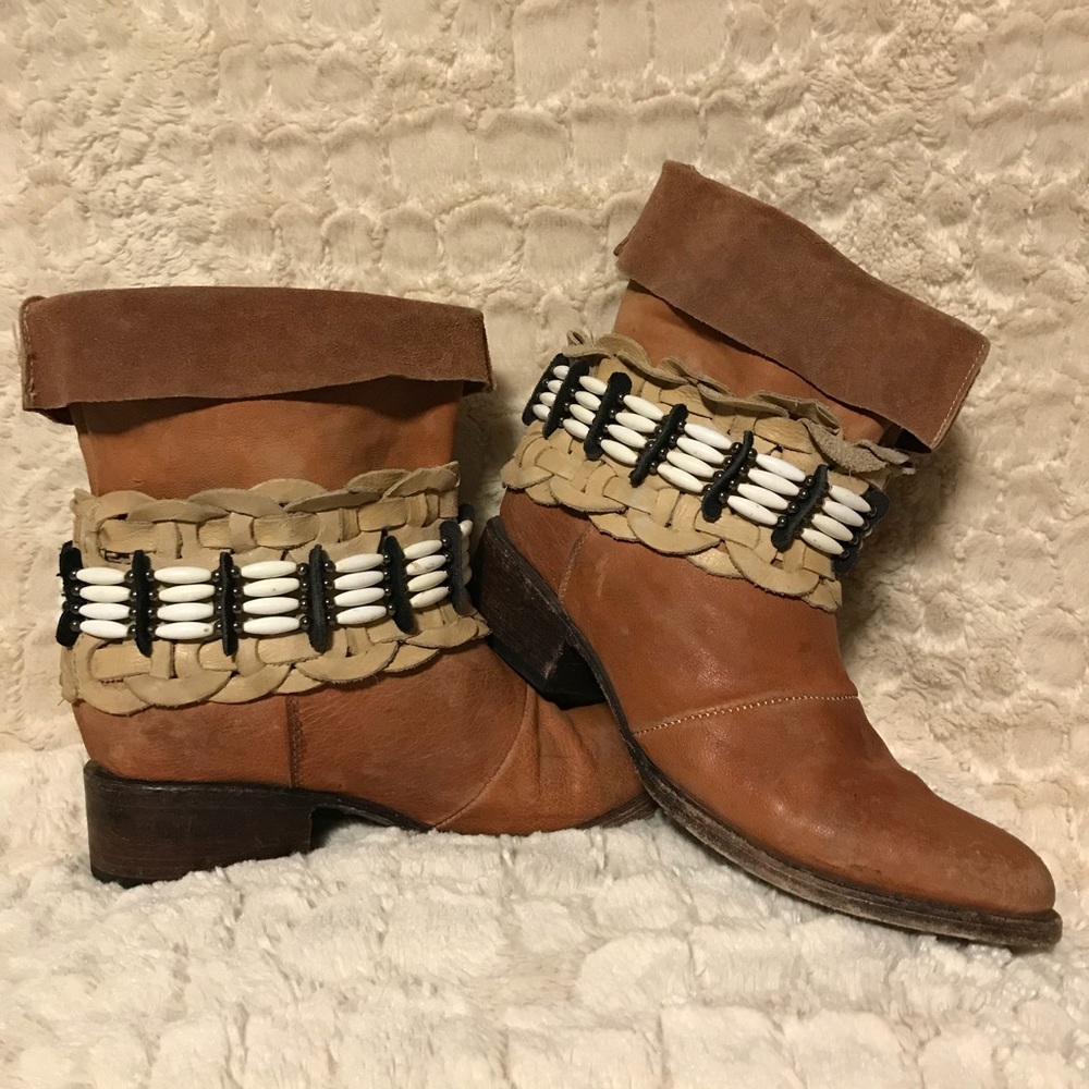 Free bird boots